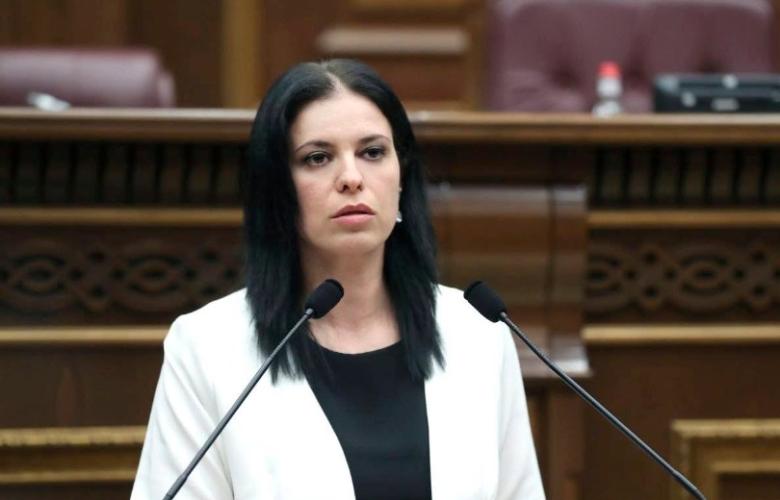 Img default alt hy