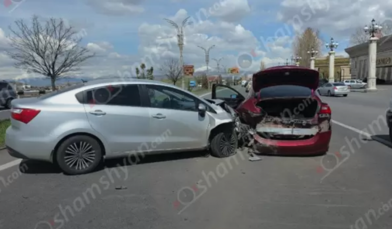 Img default alt hy